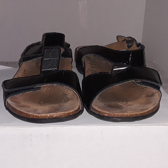 Andrew Weil Orthoheel T-strap Slingback Sandals - EUC - 9 - Picture 4 of 14